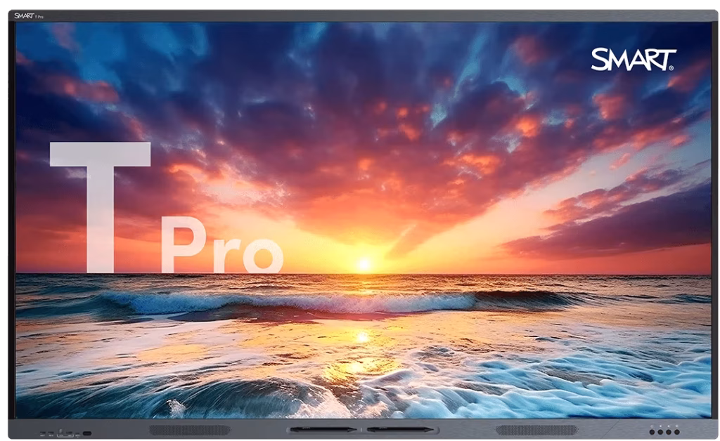 SMART Board T Pro productfoto vooraanzicht met zonsondergang in de zee als achtergrond